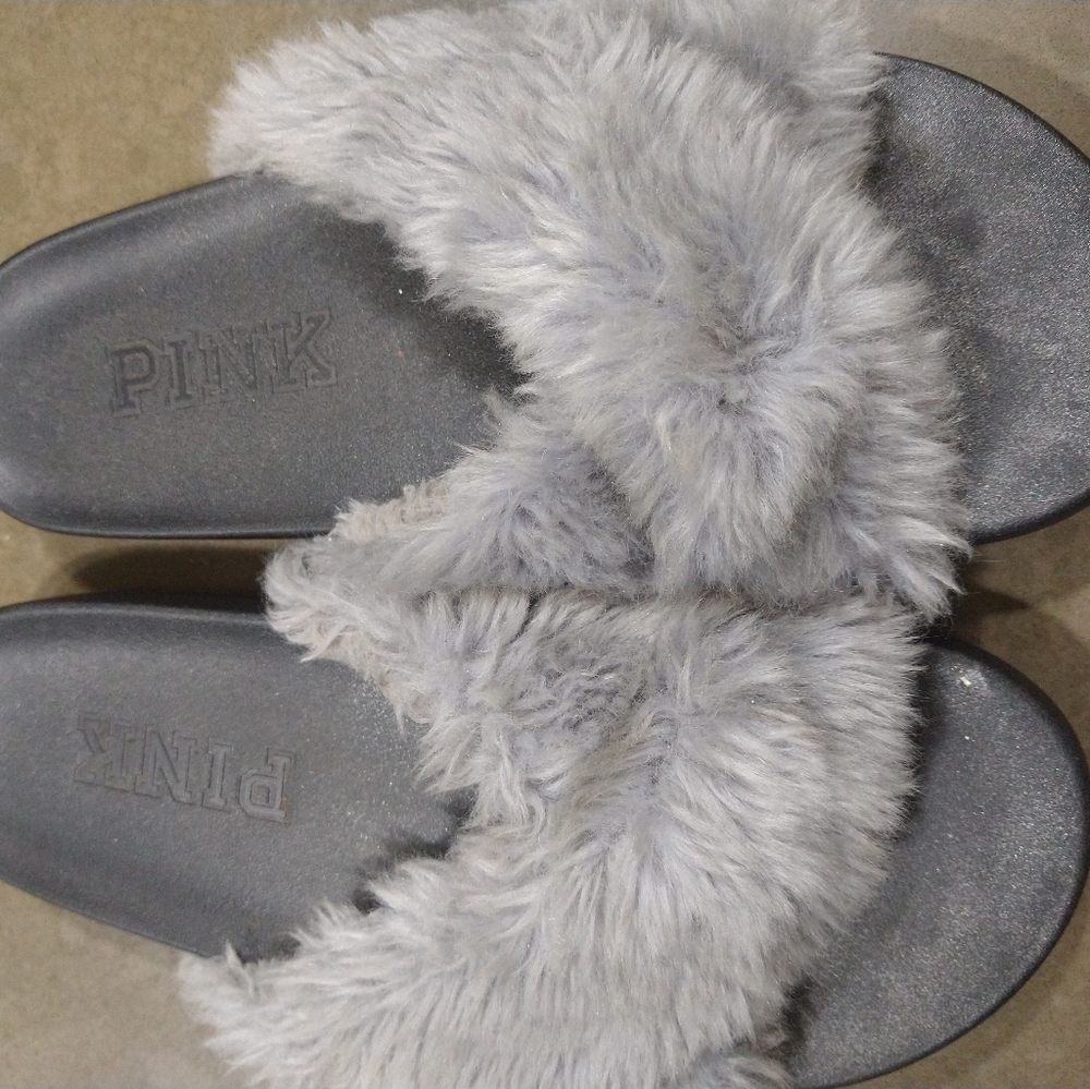 Victorias Secret PINK Furry Slides